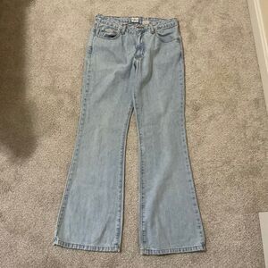 Calvin Klein flare leg vintage light wash jeans size 5 inseam 30